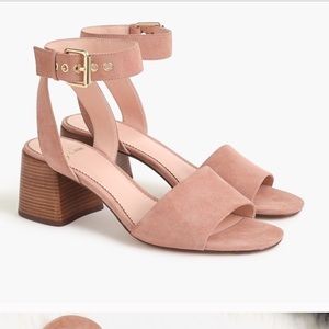 Adorable suede heels!